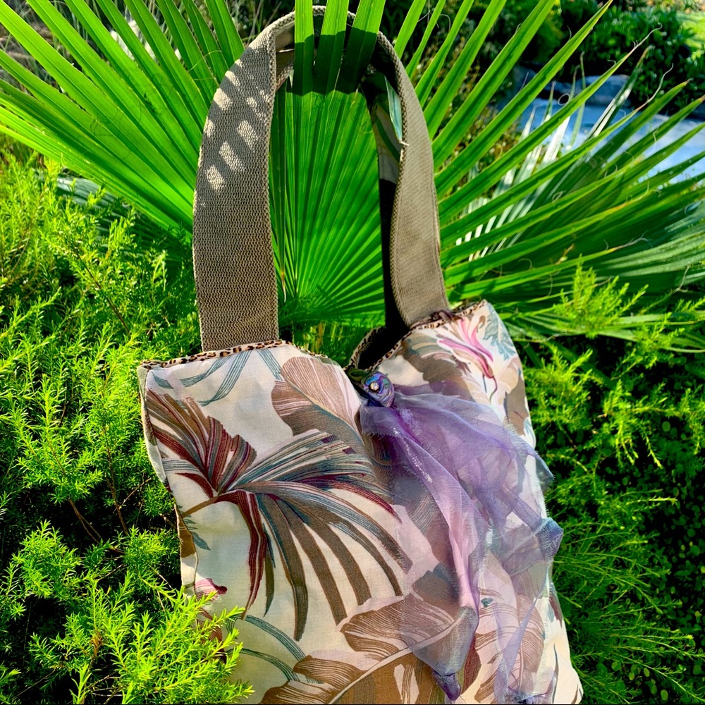 Beautiful Beachy Handmade Handbag/ Beach Bag /Tote
